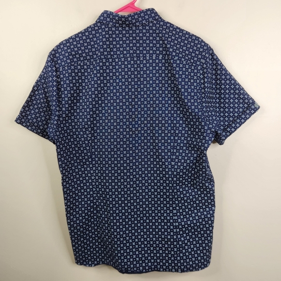 Ted Baker London Mens Geometric Print Short Sleeve Button Down Shirt 5 - XL - Picture 6 of 7